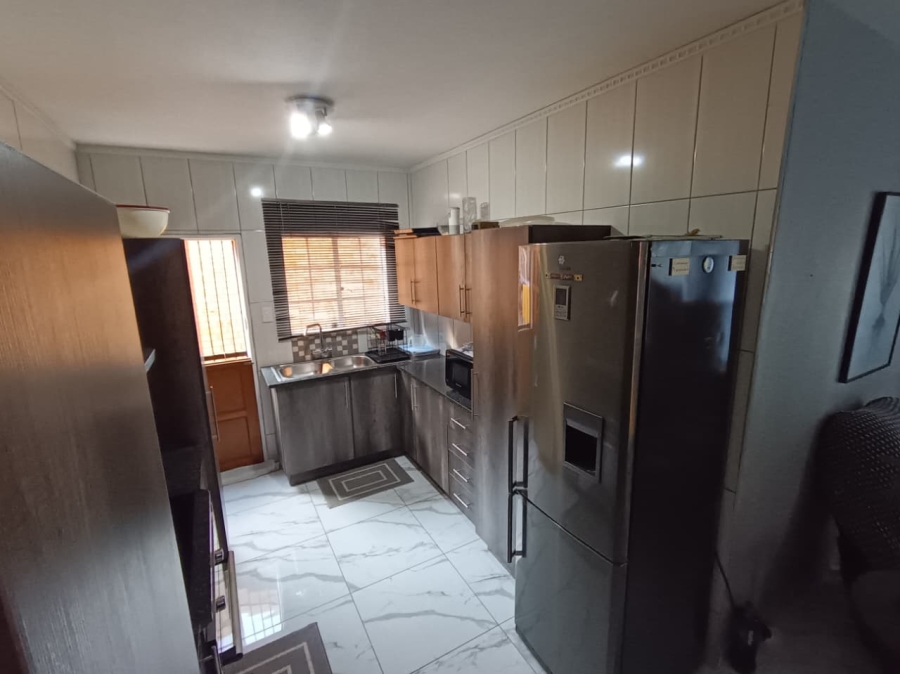 3 Bedroom Property for Sale in Bodorp North West